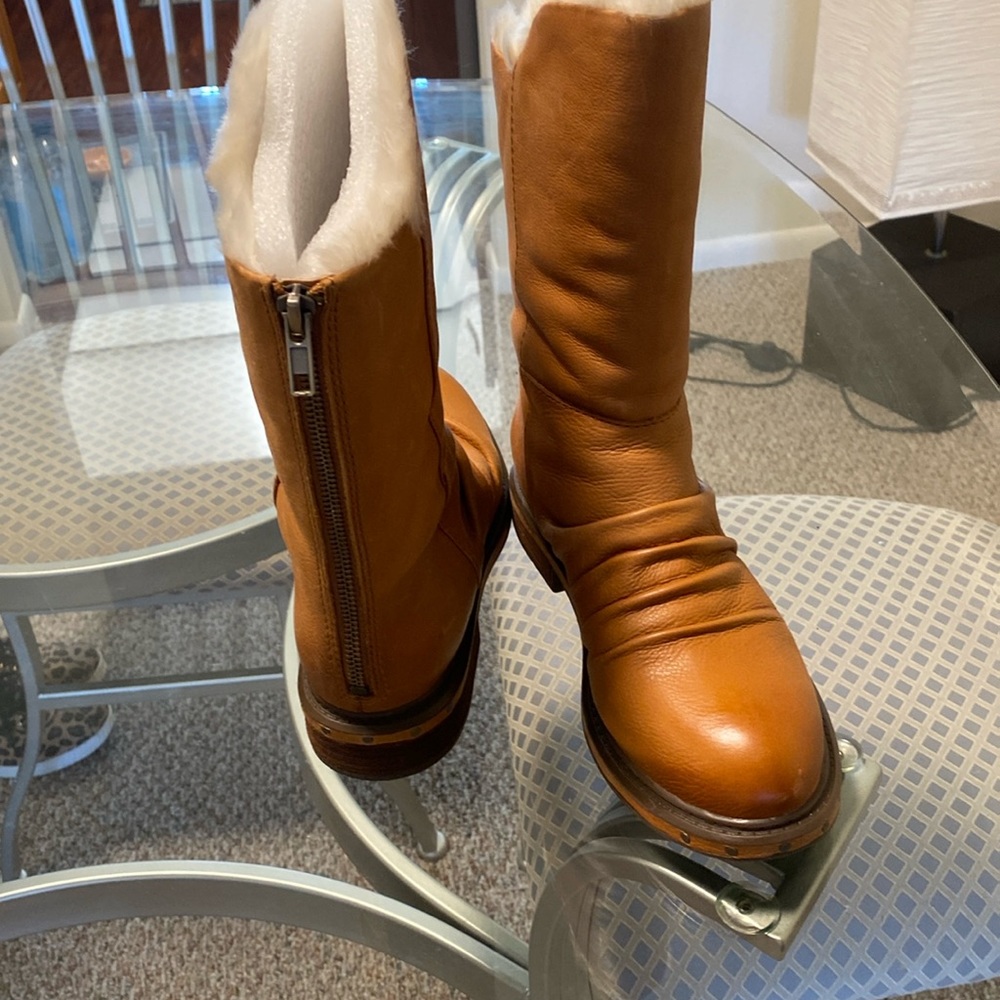 Naya boots